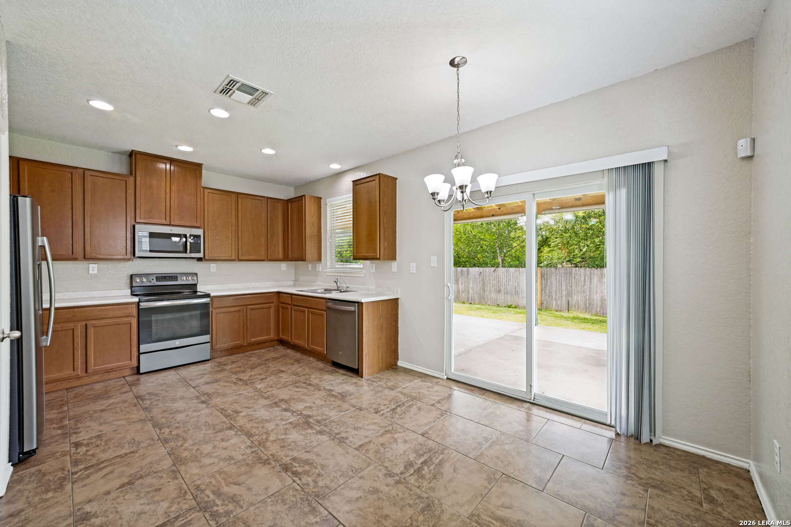 2419 Sundrop Bay San Antonio TX 78224