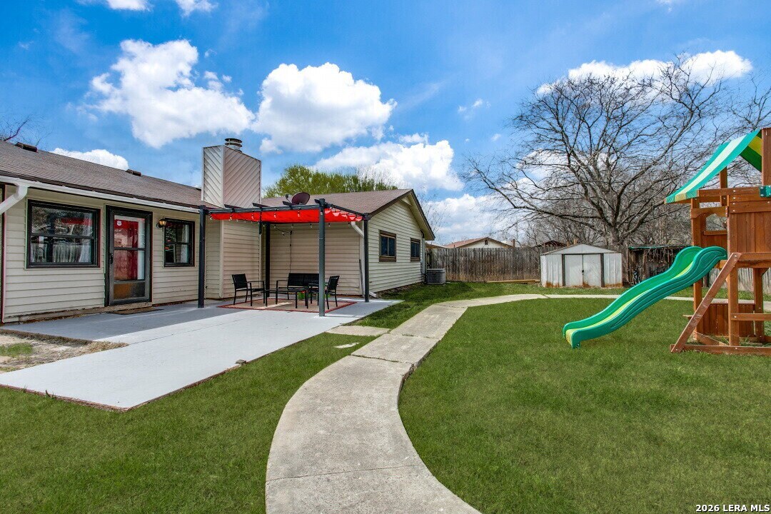 6815 Reve San Antonio TX 78239
