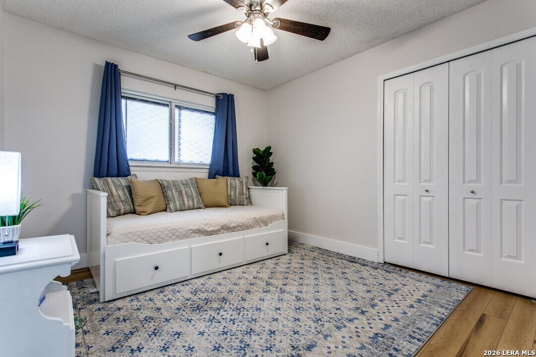 6815 Reve San Antonio TX 78239