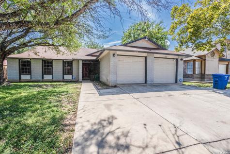 5275 Meadow Rise San Antonio TX 78250