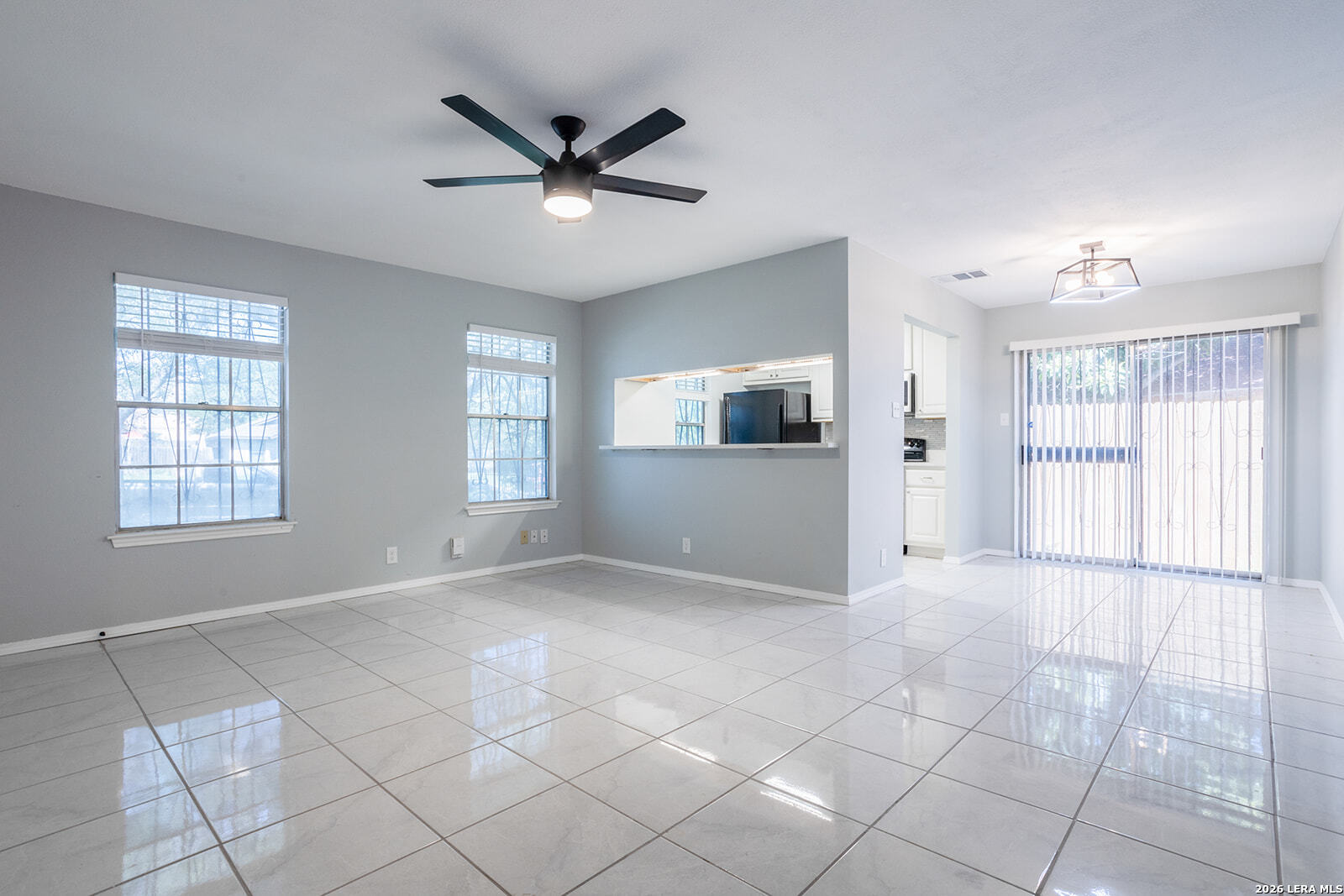 5275 Meadow Rise San Antonio TX 78250