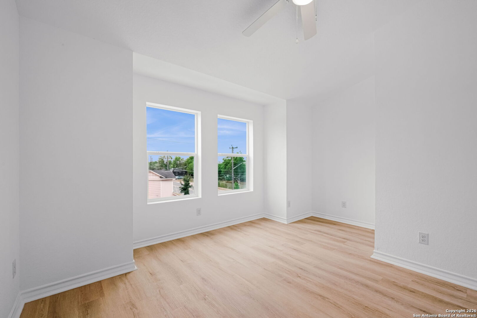 1510 S Walters San Antonio TX 78210