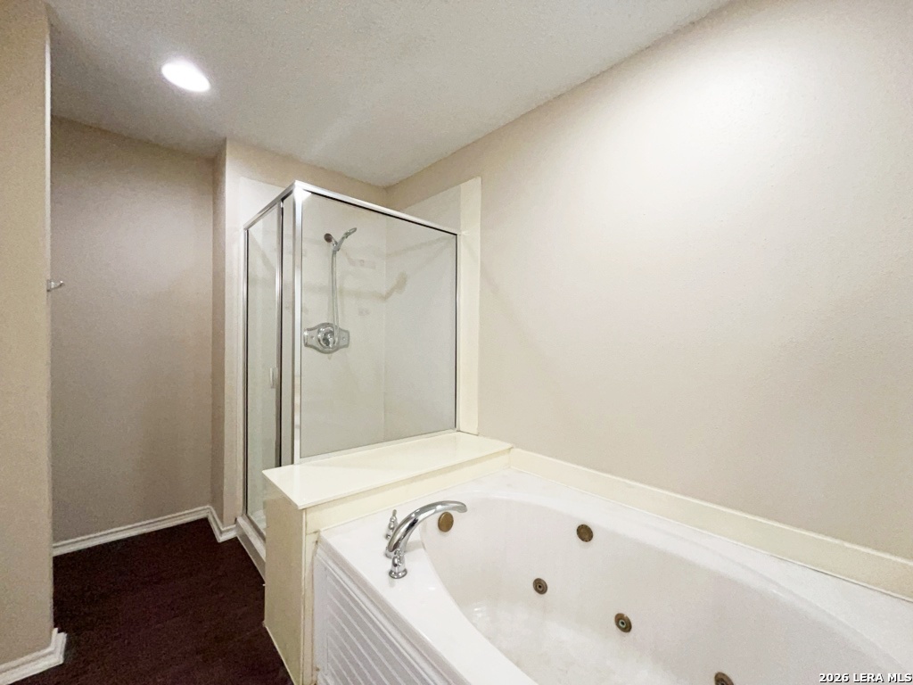 9706 Quiet Lake San Antonio TX 78254