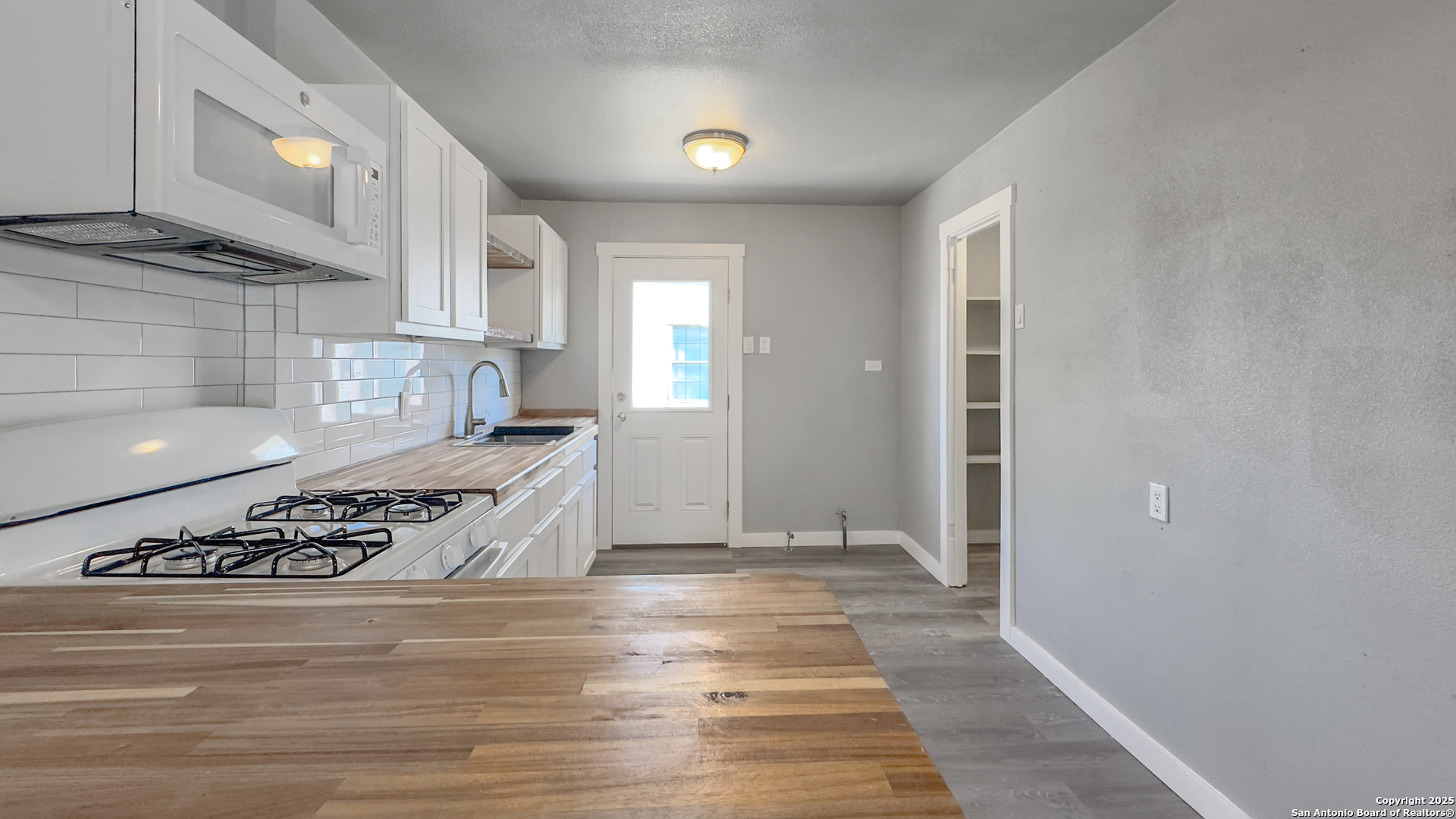 1137 Jennings San Antonio TX 78225