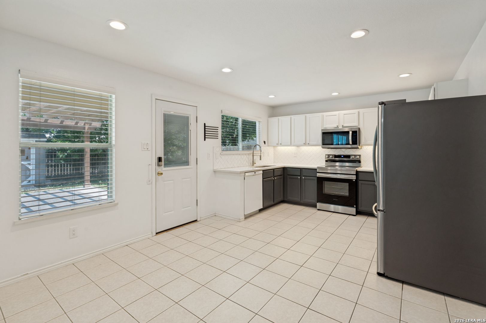 153 Hanging Moss Cibolo TX 78108