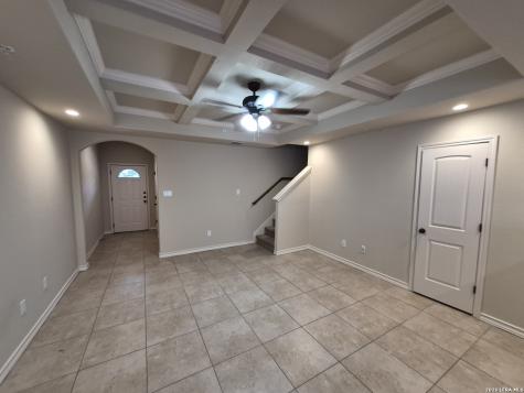 6619 Arancione Avenue San Antonio TX 78233