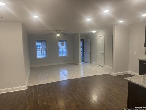 266 Kate Schenck San Antonio TX 78223