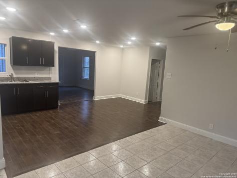 266 Kate Schenck San Antonio TX 78223