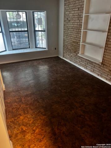 266 Kate Schenck San Antonio TX 78223