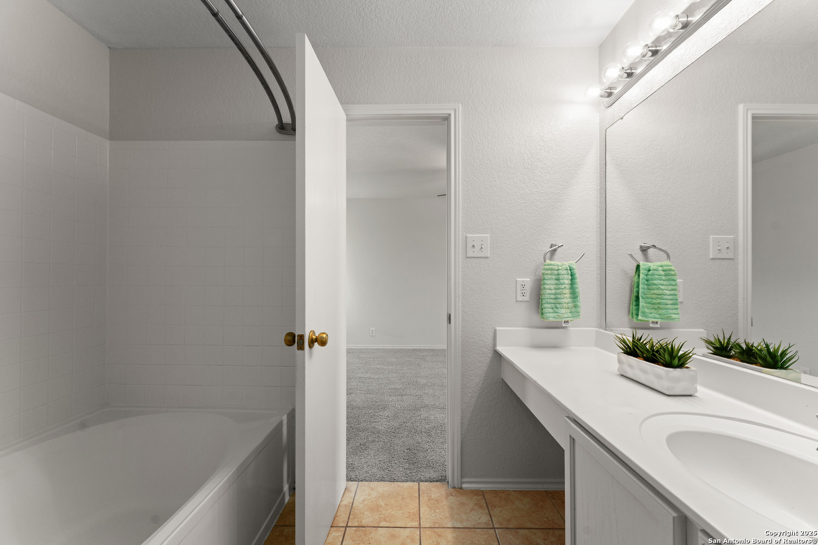 931 Marble Point San Antonio TX 78251