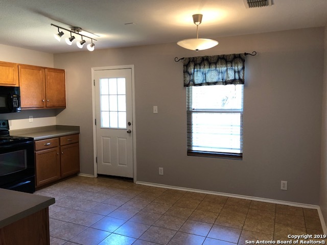 10747 Rivera Cove San Antonio TX 78249