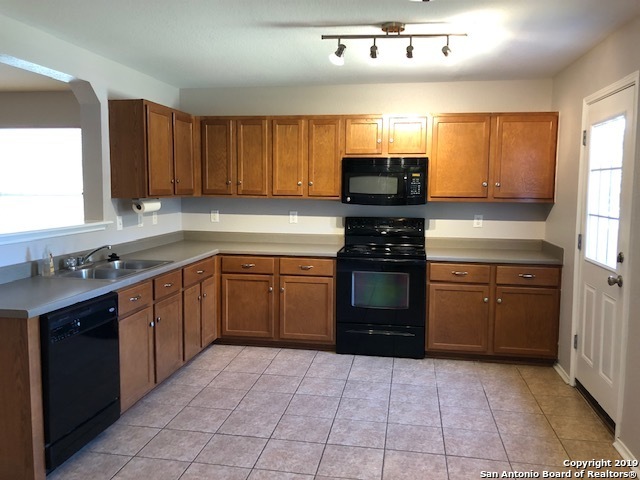 10747 Rivera Cove San Antonio TX 78249