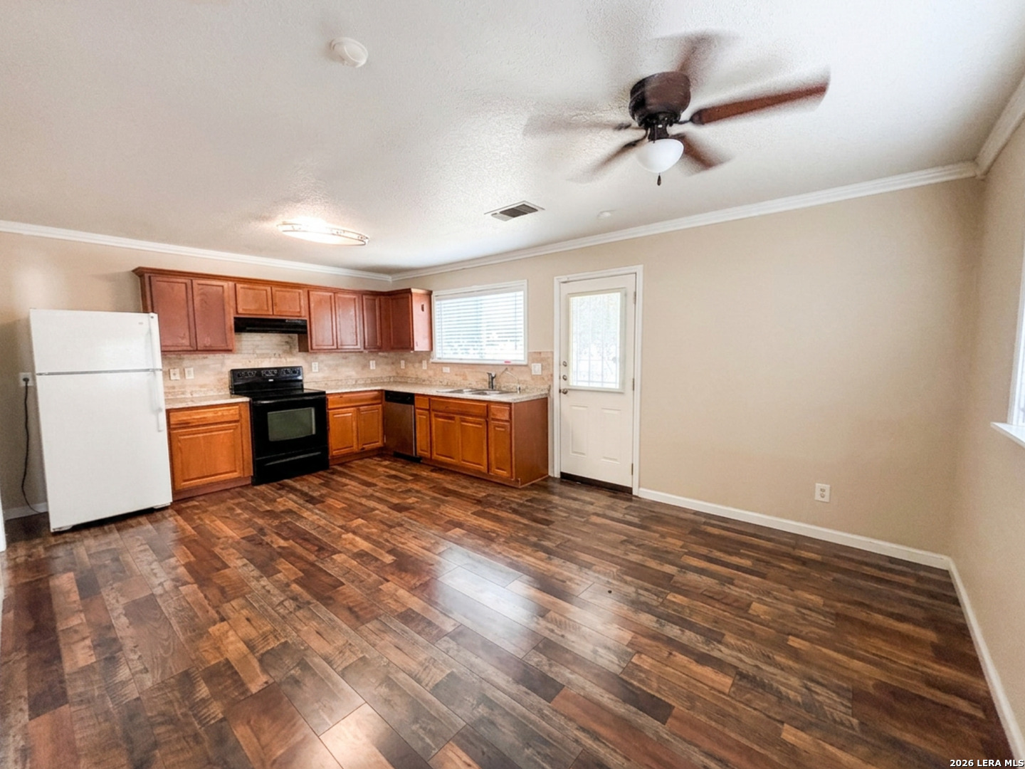 8610 Laguna Rio San Antonio TX 78251