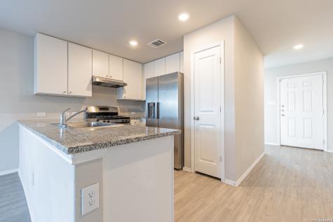 2766 Rosefinch New Braunfels TX 78130
