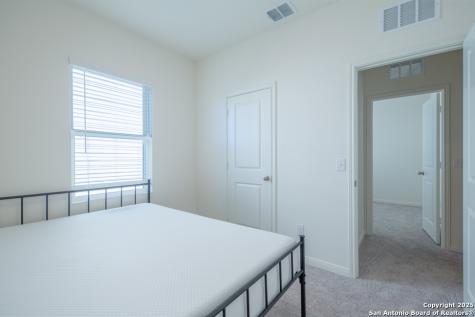 7447 Cheetah Pass San Antonio TX 78253