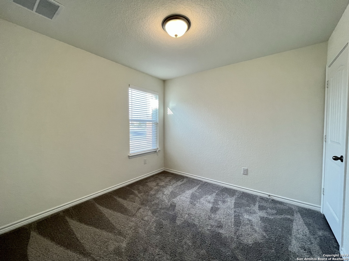 8405 Amistad Cove Converse TX 78109