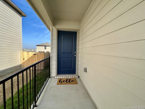 8405 Amistad Cove Converse TX 78109