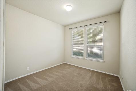 6818 Fort Bend San Antonio TX 78223