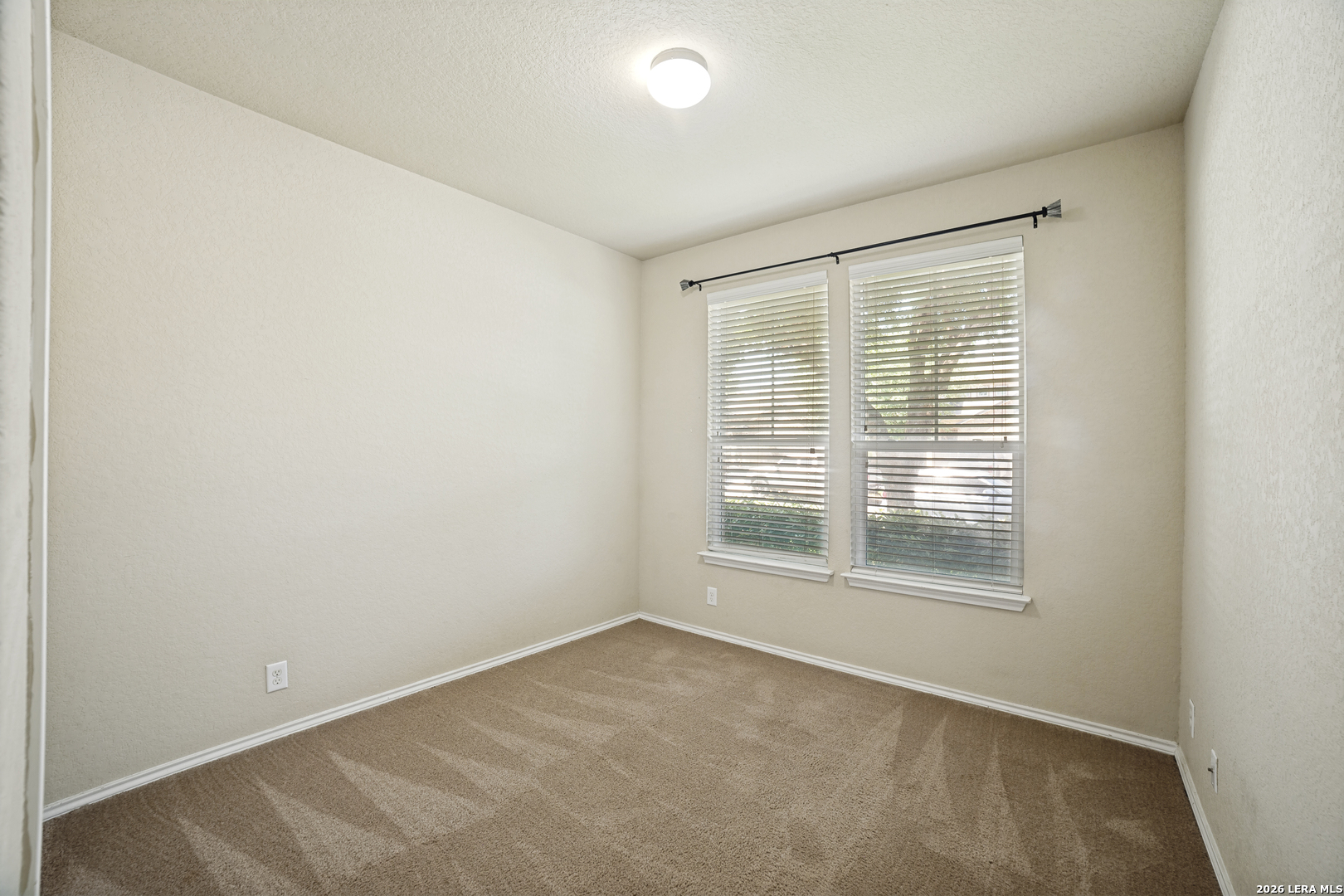 6818 Fort Bend San Antonio TX 78223