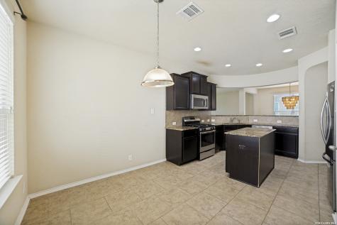 6818 Fort Bend San Antonio TX 78223