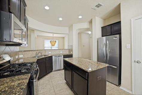 6818 Fort Bend San Antonio TX 78223
