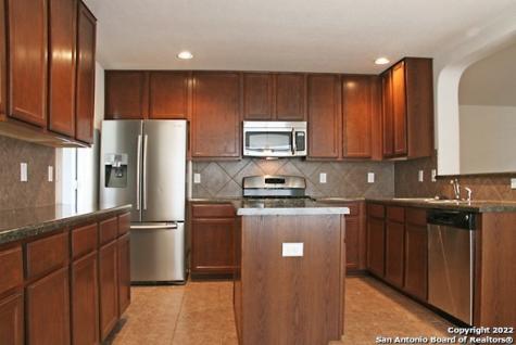 547 Red Quill Nest San Antonio TX 78253