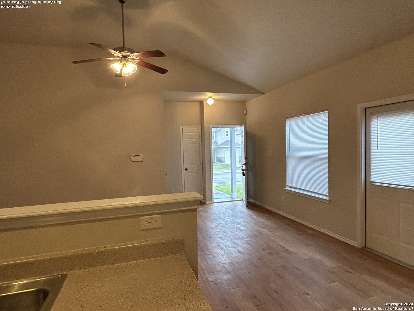 5618 Golf Mist San Antonio TX 78244