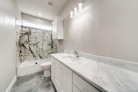 218 Shenandoah San Antonio TX 78210