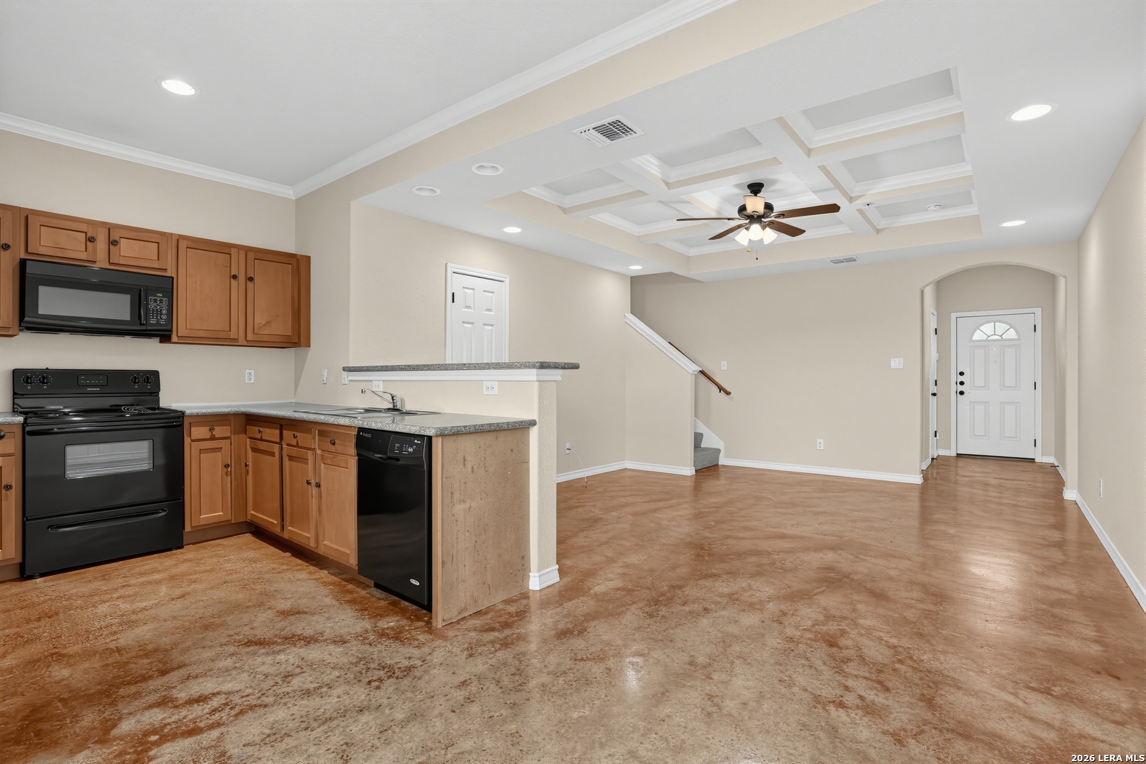 16825 Showdown Path Selma TX 78154
