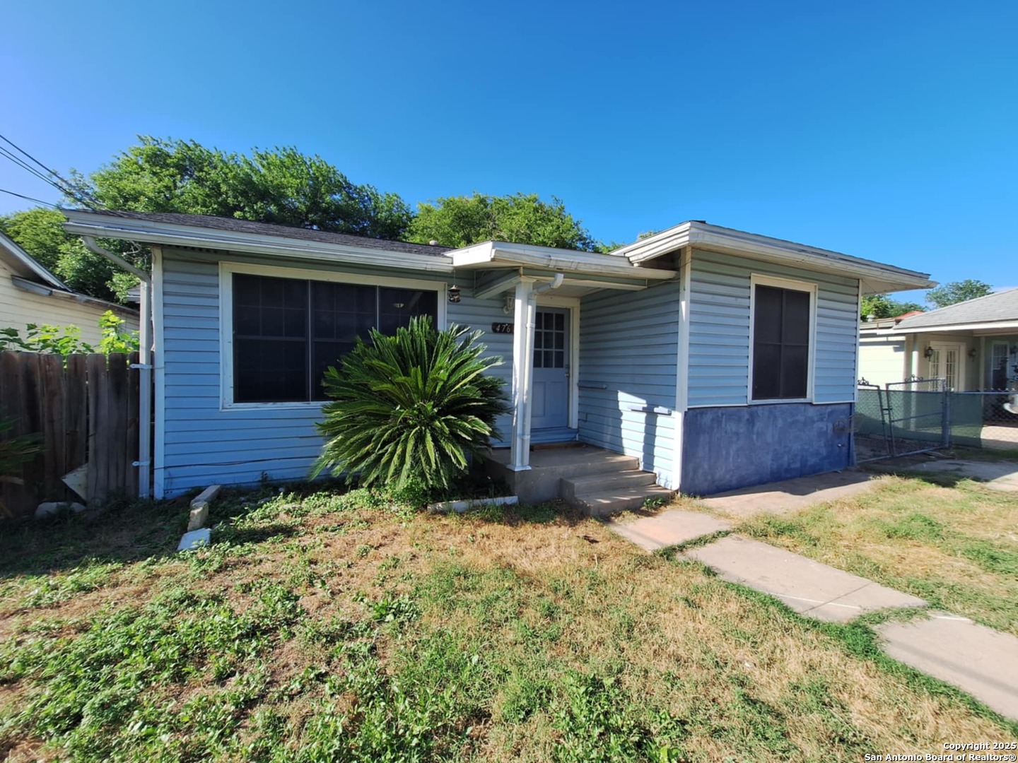 4767 Lark San Antonio TX 78228