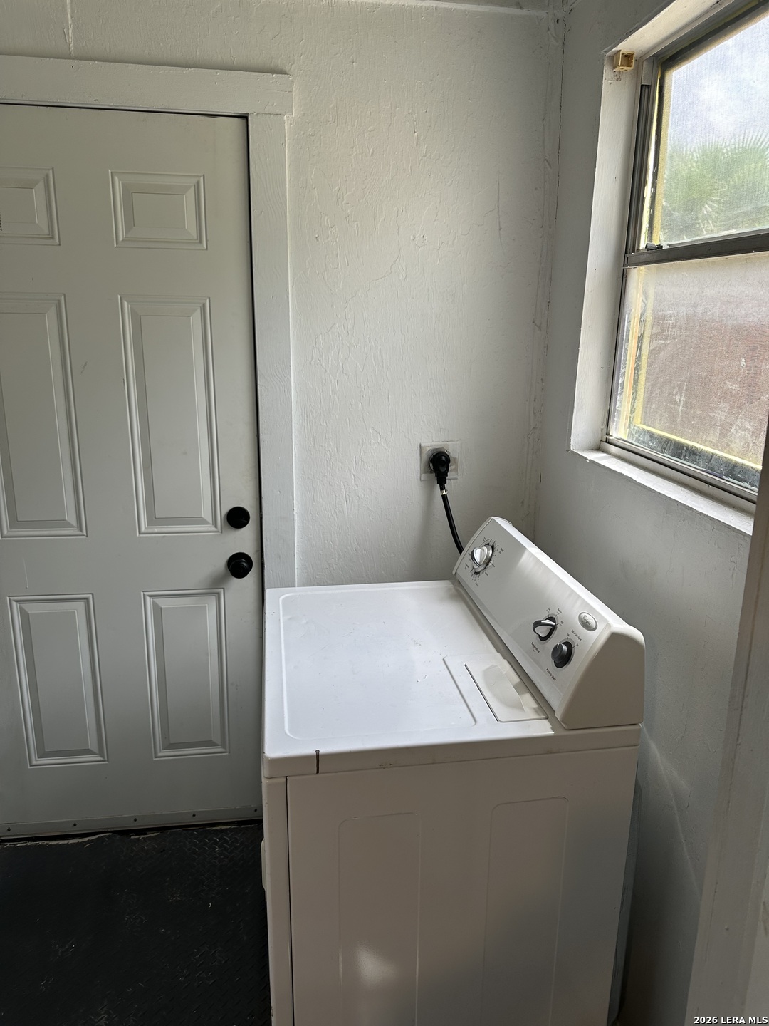 208 E Arsenal San Antonio TX 78204