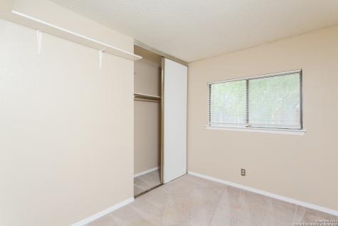 6339 Village Club San Antonio TX 78250