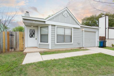 6339 Village Club San Antonio TX 78250