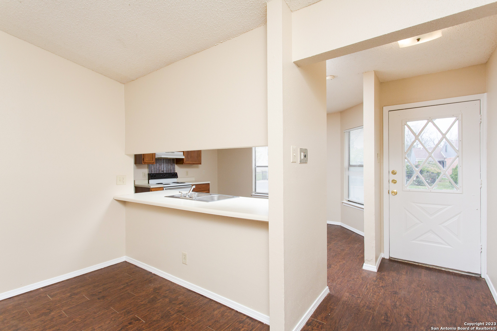 6339 Village Club San Antonio TX 78250