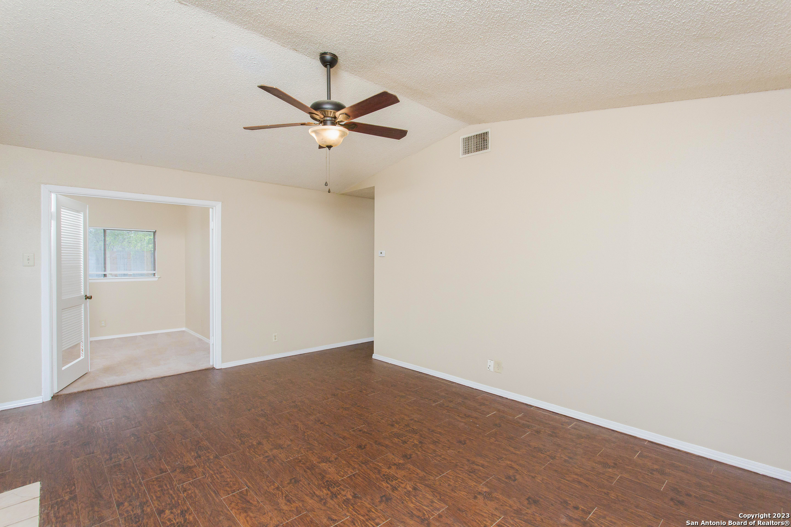6339 Village Club San Antonio TX 78250