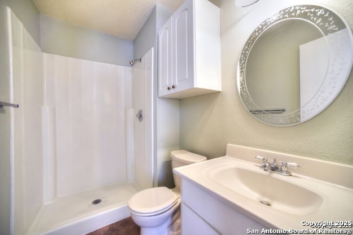 3243 Nacogdoges Road San Antonio TX 78217