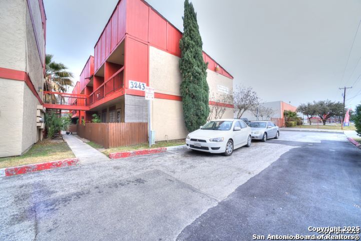 3243 Nacogdoges Road San Antonio TX 78217