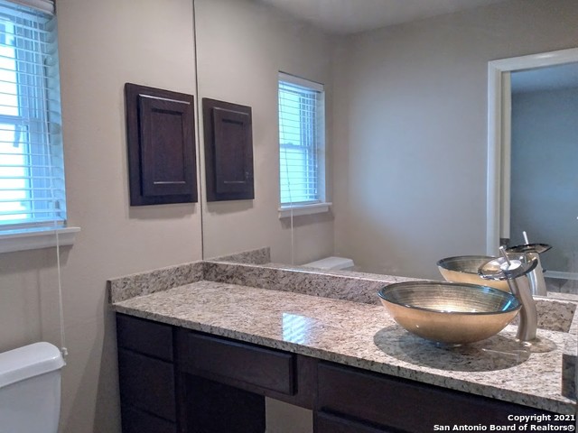 219 Rua De Matta Street San Antonio TX 78232