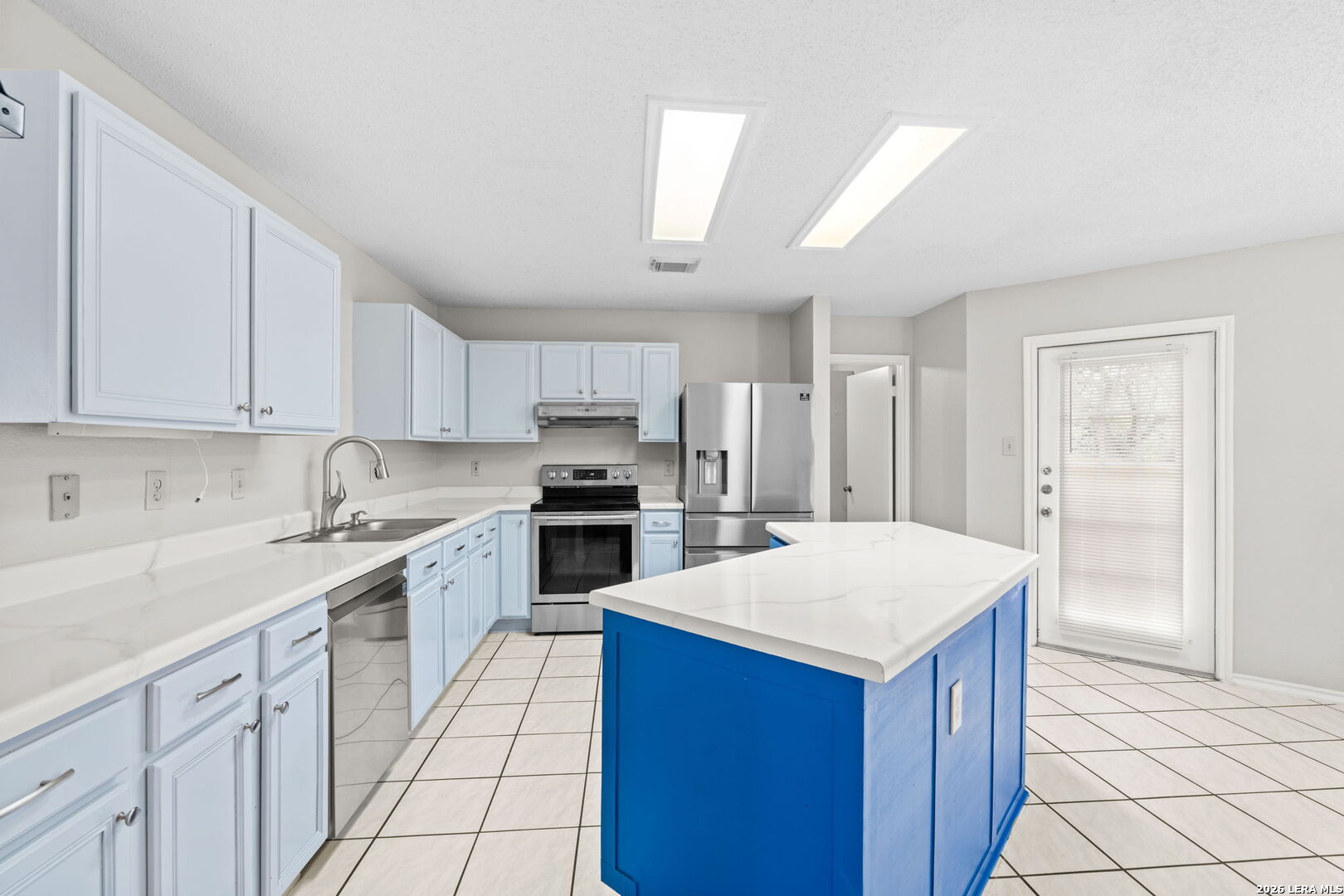 2312 Newoak Park San Antonio TX 78230