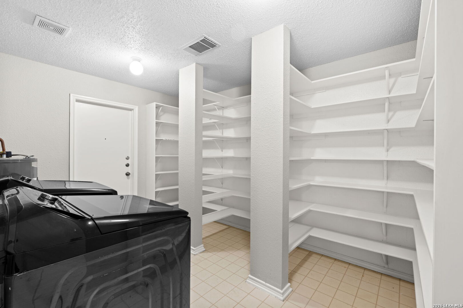 2312 Newoak Park San Antonio TX 78230