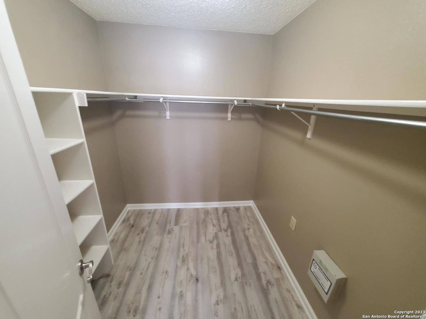 5715 Allbrook San Antonio TX 78244