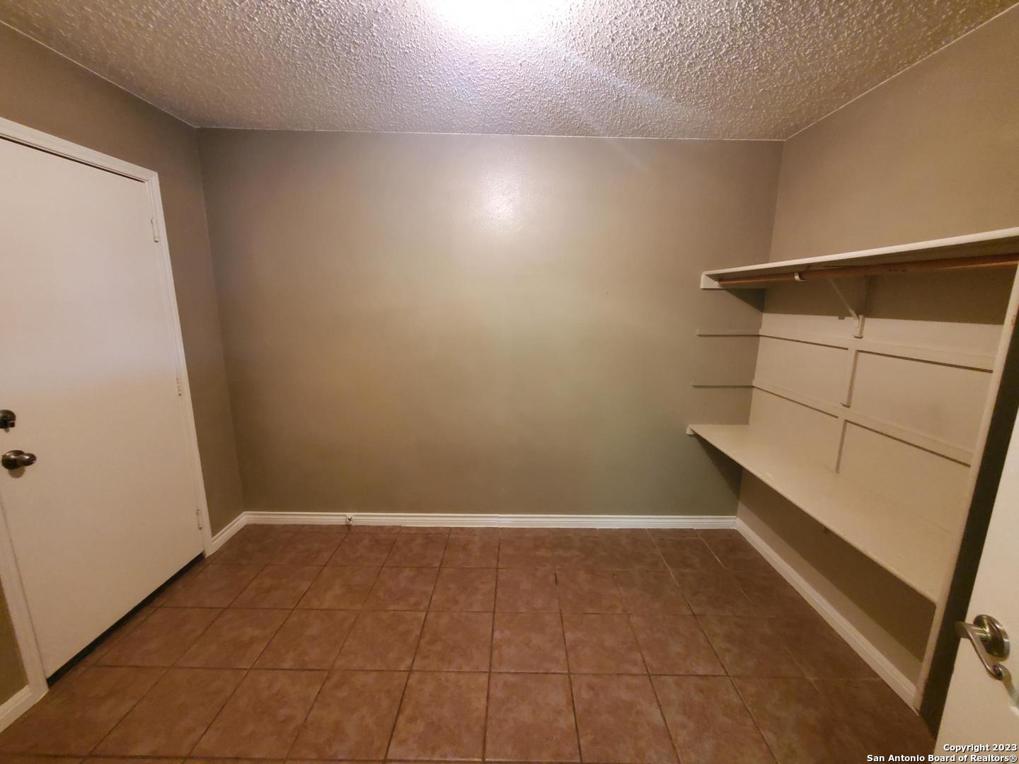 5715 Allbrook San Antonio TX 78244