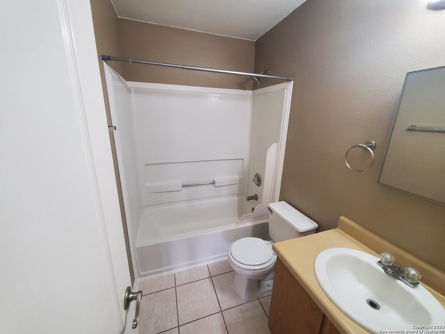 5715 Allbrook San Antonio TX 78244