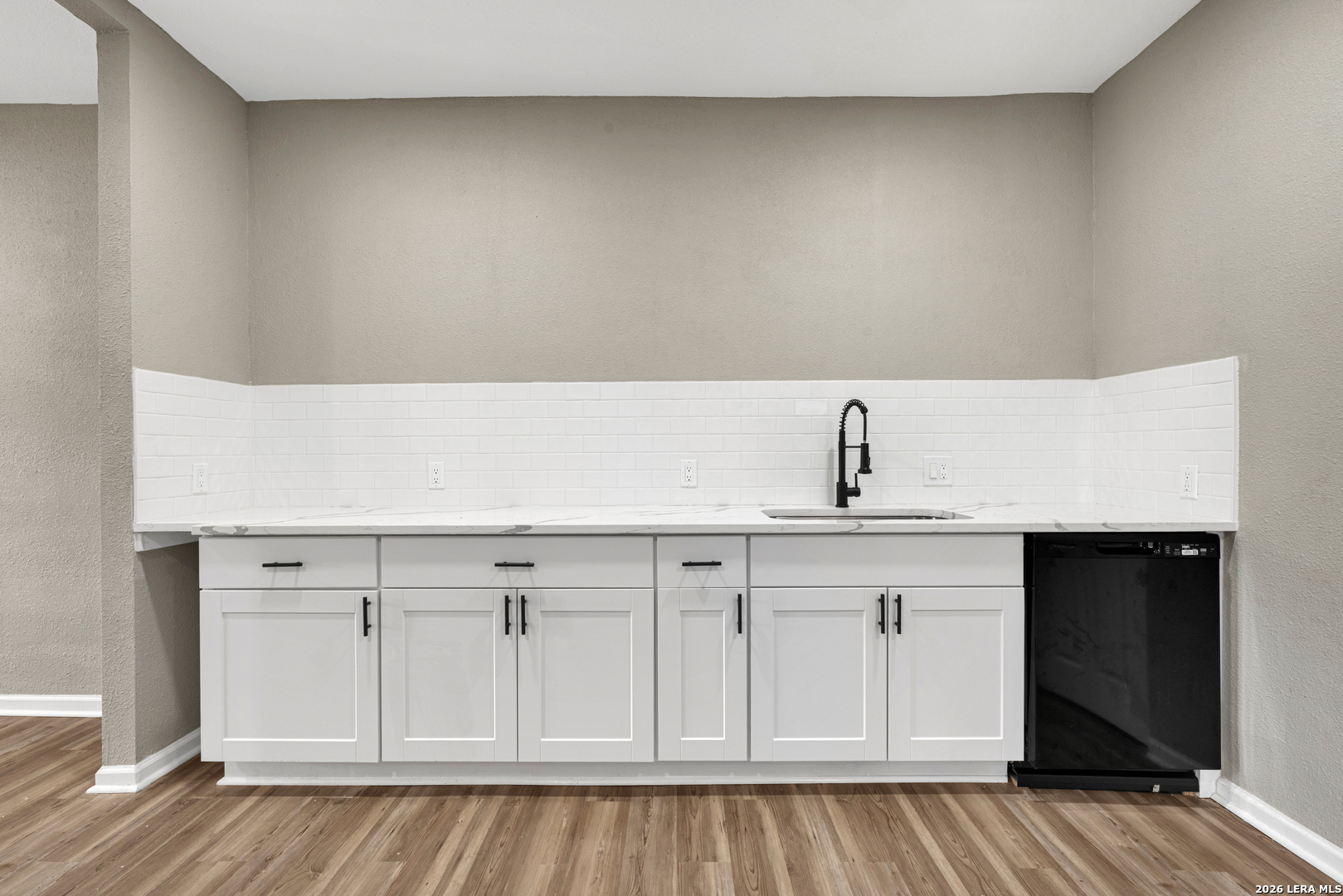 439 W Lubbock Street San Antonio TX 78204