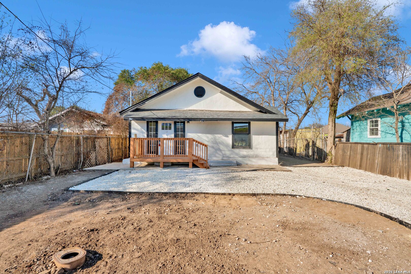 439 W Lubbock Street San Antonio TX 78204