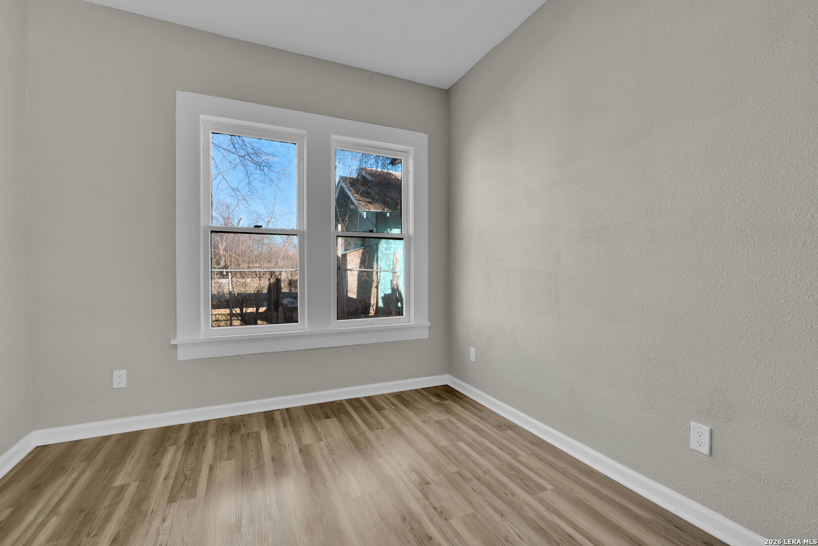 439 W Lubbock Street San Antonio TX 78204