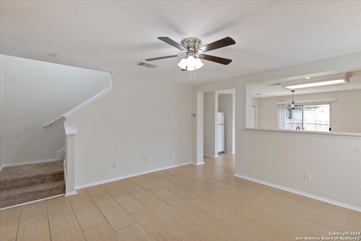 833 Barrel Point San Antonio TX 78251