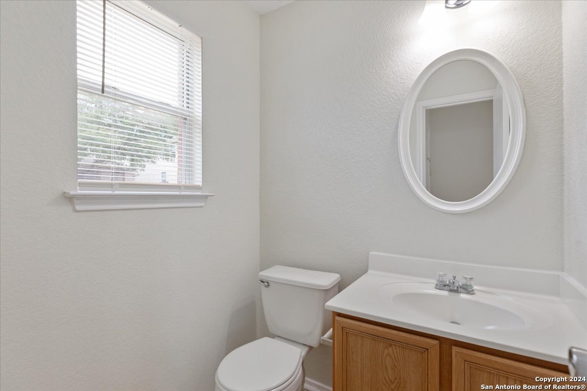 833 Barrel Point San Antonio TX 78251