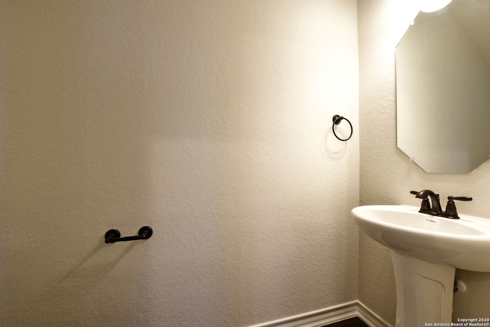 10323 Lynwood Branch San Antonio TX 78245