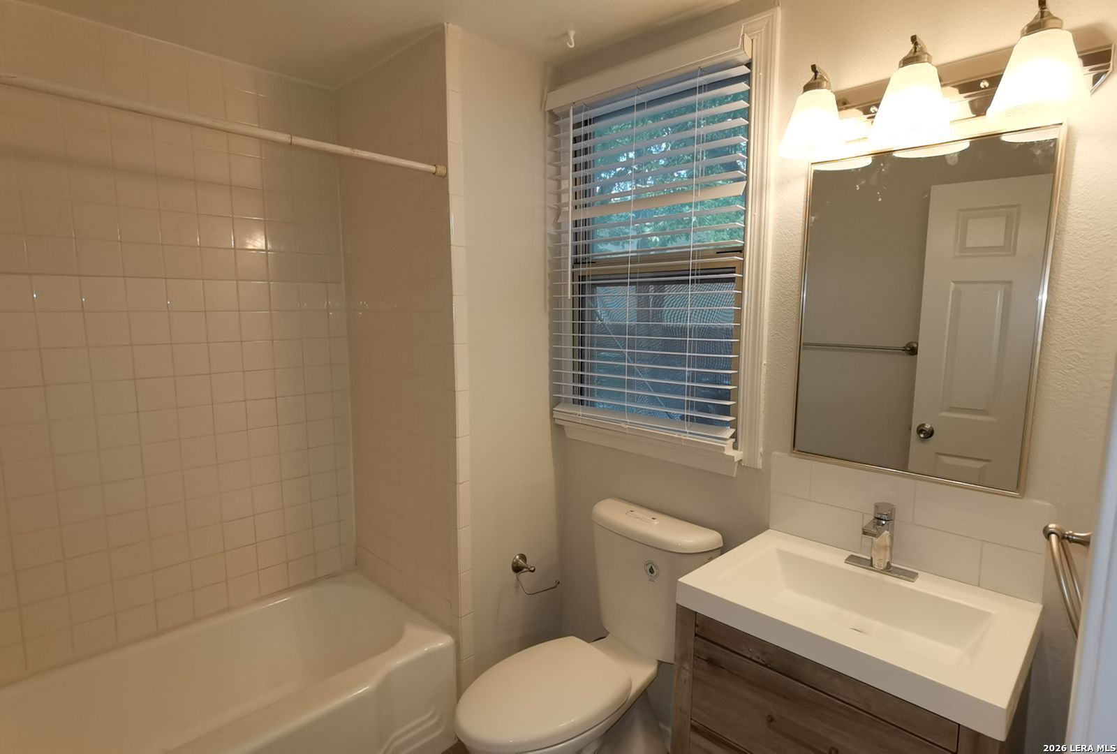 137 E Norwood Court San Antonio TX 78212